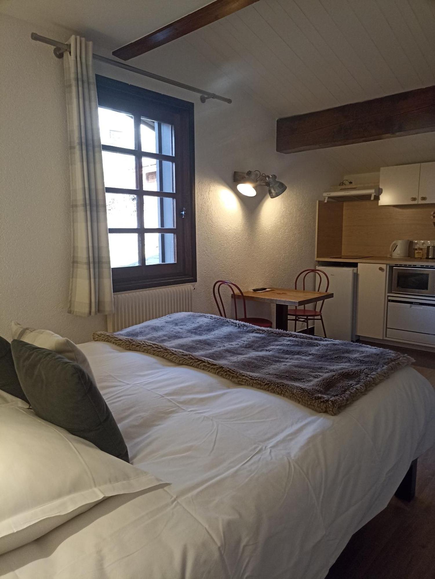 Chalet Appart'Hotel L'Eau Vive Saint-Nicolas-la-Chapelle  Exterior foto
